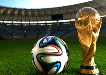 विश्वकप फुटबल : ३ खेल हुदै